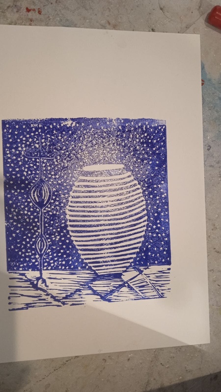 Voress Museum-mouseio-vorre-apotypomata-mnimis-ergastirio-gia-atoma-65-plus-charaktiki-me-aggeio-printmaking-vase
