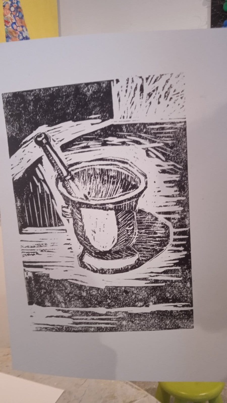 Voress Museum-mouseio-vorre-apotypomata-mnimis-ergastirio-gia-atoma-65-plus-charaktiki-me-goudo-kai-goudi-printmaking-mortar-and-pestle