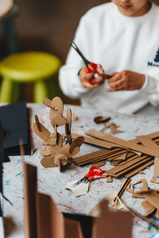 Voress Museum-mouseio-vorre-xroma-psalidi-molyvi-xarti-paper-workshop-cardboard-sculpture-making