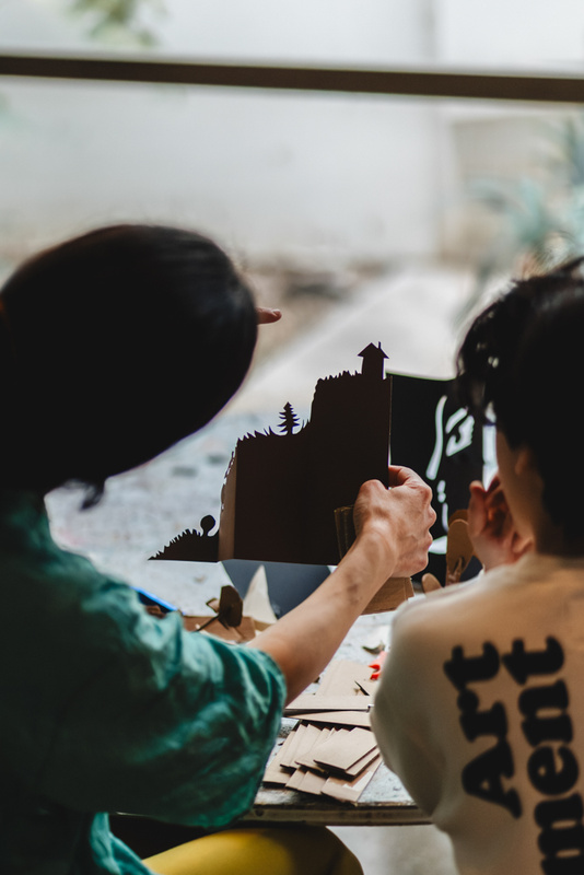 Voress Museum-mouseio-vorre-xroma-psalidi-molyvi-xarti-paper-workshop-papercut-silhouette
